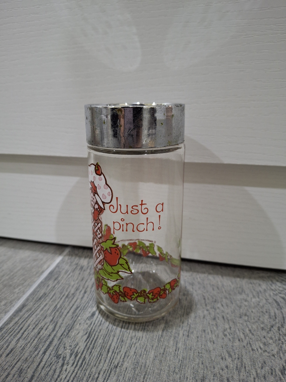 Strawberry Shortcake Shaker - Picture 4 of 7